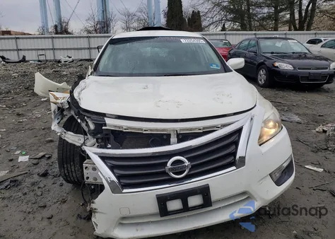 2015 Nissan Altima 2.5 из США, поврежденный, VIN 1N4AL3AP6FC294459